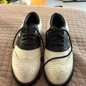 Classic Black and White Saddle golf  Shoes
